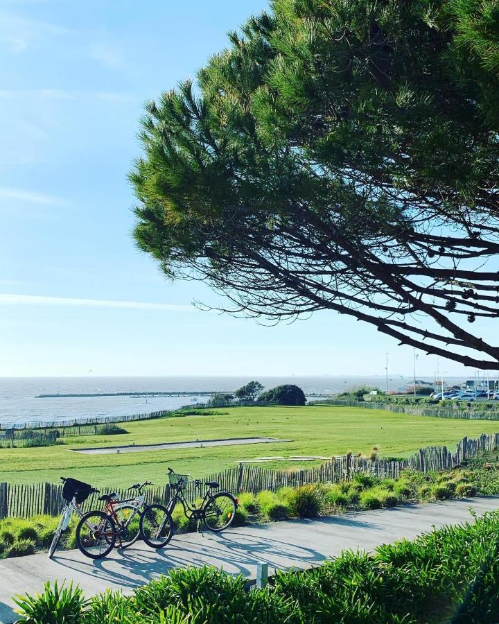 Gite 3 Etoiles Avec Spa, 2 Chambres Le Logis De Pearl Salles-sur-Mer Екстериор снимка