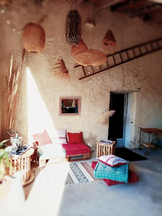 Gite 3 Etoiles Avec Spa, 2 Chambres Le Logis De Pearl Salles-sur-Mer Екстериор снимка